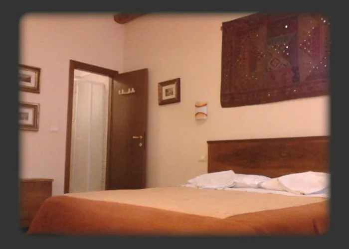 Cà Tron Apartment next to Rialto bridge